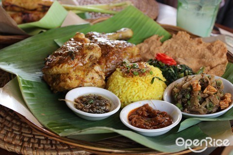 best restaurants at Puchong Bandar Puteri, must try restaurants at Puchong Bandar Puteri, Puchong Bandar Puteri best restaurants, Stadt German Cuisine and Bistro, Restoran Sin Hup Kee, Galaxy Bistro and Pub, Anggrek Kuring, Restoran De Hunan, Bumbu Bali, Le Pollidor Cafe Dining, Poon Kee Dessert