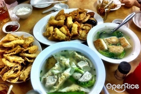 best yong tau foo in the Klang Valley, best yong tau foo in KL, Restoran Foong Foong, Foong Foong Ampang Yong Tau Foo, Puchong Yong Tau Fu, Puchong Batu 14 Yong Tau Fu, Yap Hup Kee, Pudu Yap Hup Kee, Madras Lane Yong Tau Foo, Restoran Ee Soo Yong Tau Foo, Jalan Imbi Ampang Yong Tow Foo, Restoran Golden Tin, Restoran Golden Tin Pandan Indah, Restoran Golden Tin yong tau foo, Ipoh Road Yong Tow Foo, Ipoh Road Yong Tow Foo Jalan Segambut, Serdang Sister Lam Yong Tau Foo, Restoran Leong Ya Indah, Old Tricycle, 3A Yong Tau Foo & Chee Cheong Fun