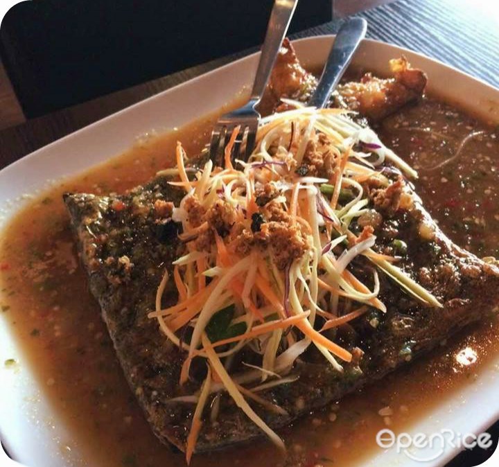 Thai vegetarian restaurant sukaphat vegan thai